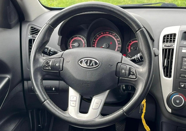 Kia Ceed cena 19900 przebieg: 139000, rok produkcji 2010 z Świdnica małe 301